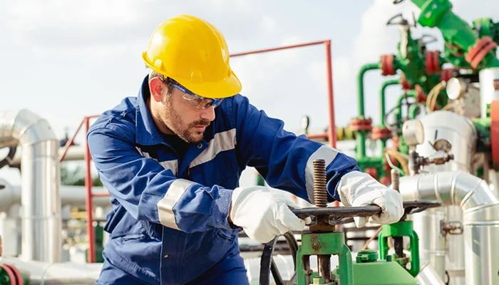 Boosting Field Workforce Utilization with a Connected Worker Solution