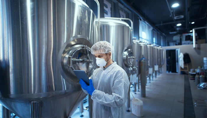 Dynamic Regulatory Forms to Empower the Food & Beverage Industry’s Connected Worker Strategy