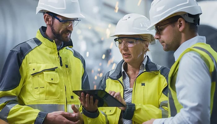 Shift Handovers: The Weak Link in Production Equipment Reliability