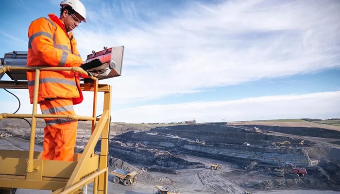 Mobile Operator Rounds and Mining Safety Solutions