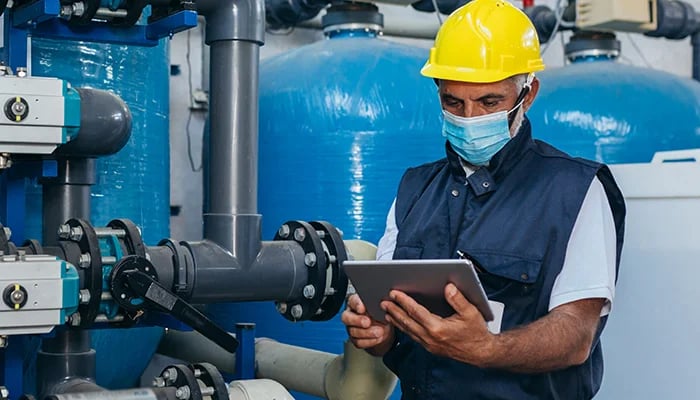 Mobile Operator Rounds Solution for Chemical Manufacturing