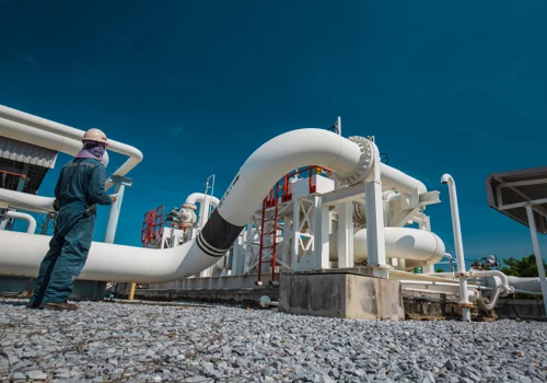 3 Things Keeping Pipeline Managers Awake and How a Mobile MRO Solution Can Help